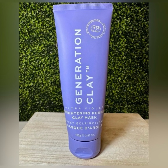 Mystery Bundle - Clinique X Kate Spade Large Cosmetic Bag W/ 3 Or More Items! - Picture 6 of 16